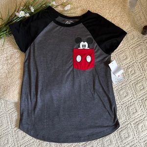 Disney Mickey Mouse T-shirt size M age 7-9